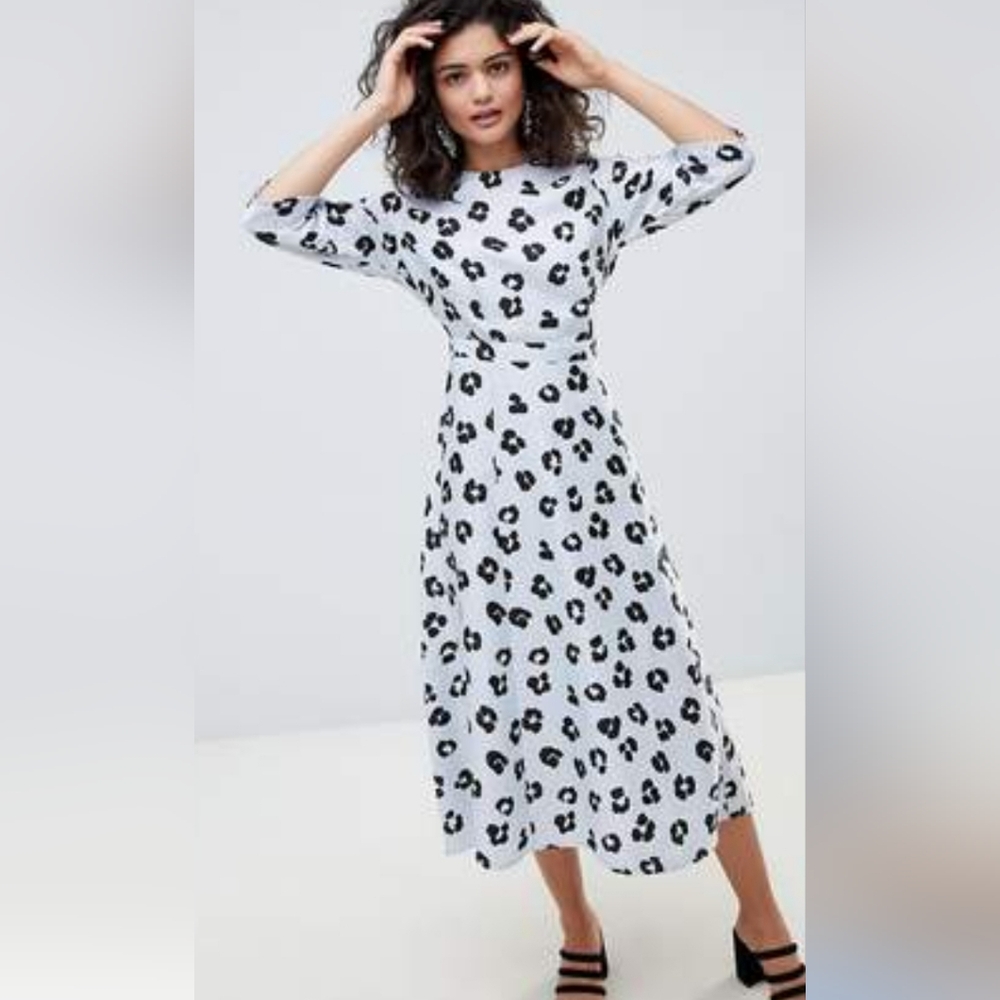 ASOS  Size 4 Blue Long Maxi Dress Sleeve 3/4